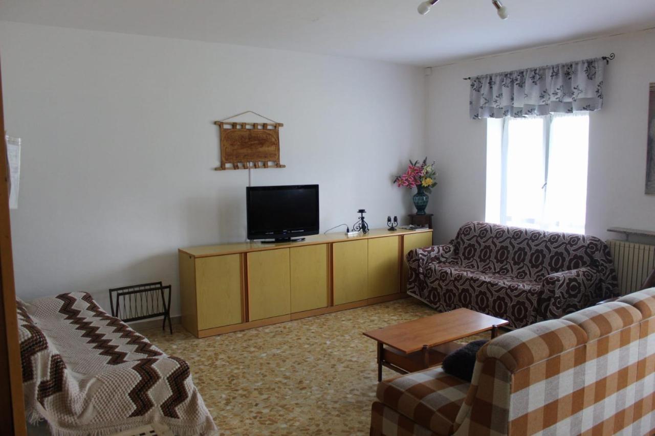 Casa Per Ferie Beatorosaz Hotel เชซานา โตรีเนเซ ภายนอก รูปภาพ